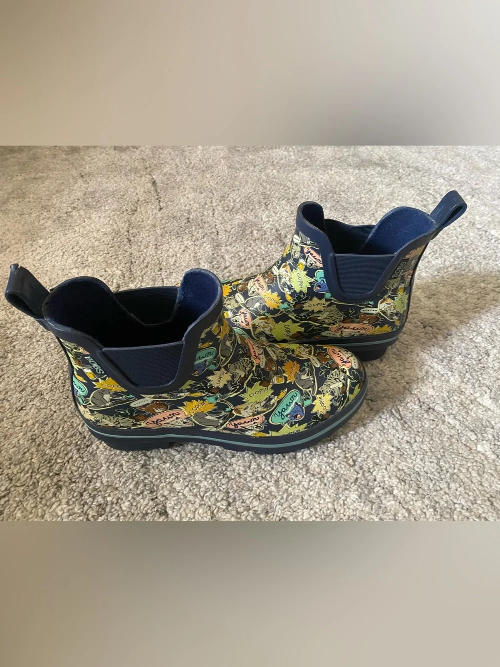 BOBS for Dogs by Skechers, Raining Cats Rain Boots Size 7